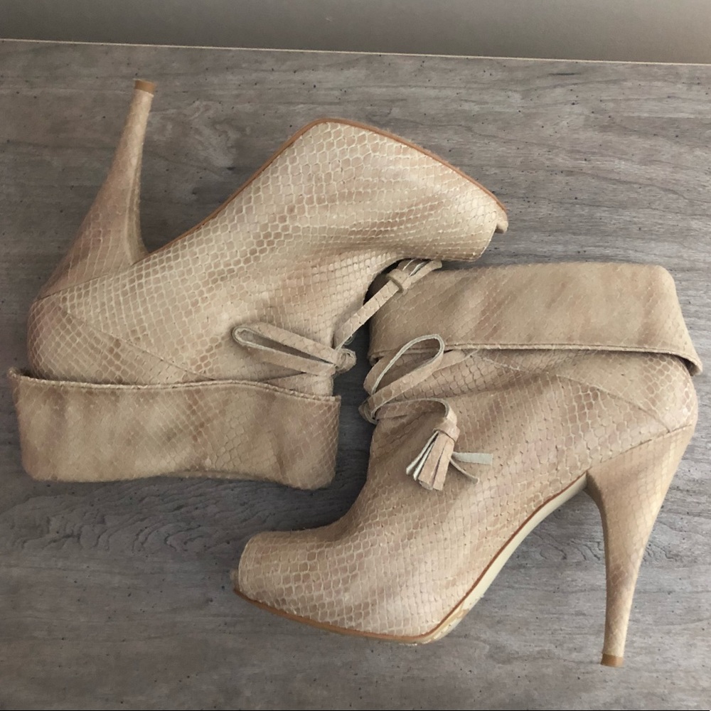 COPY - Stylish booties (ankle boots)